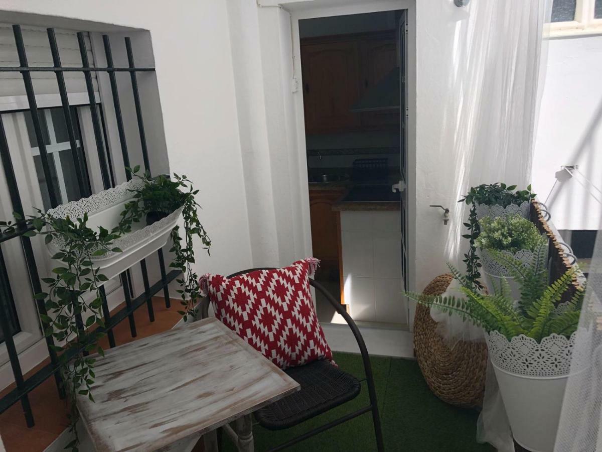 Conil Apartamentos La Dama Y El Vagabundo Conil De La Frontera Exterior foto